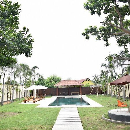 Villa Amari 2 Mataram Exterior photo